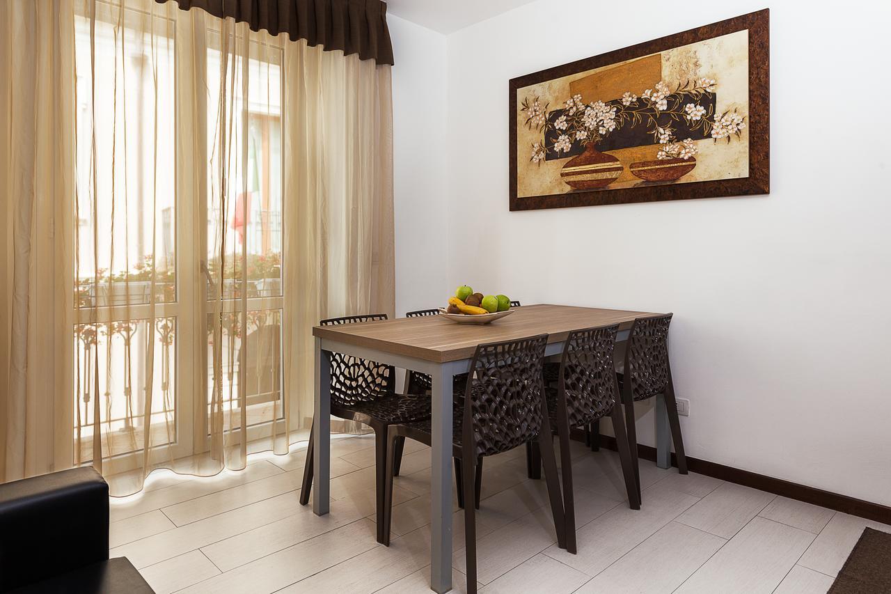 Le Residenze Del Centro Aparthotel Олбия Екстериор снимка