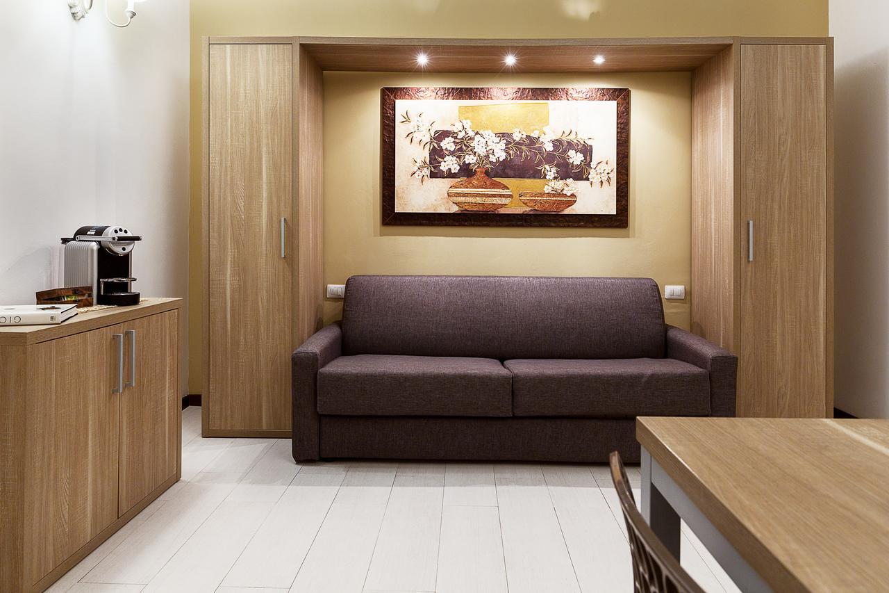 Le Residenze Del Centro Aparthotel Олбия Екстериор снимка