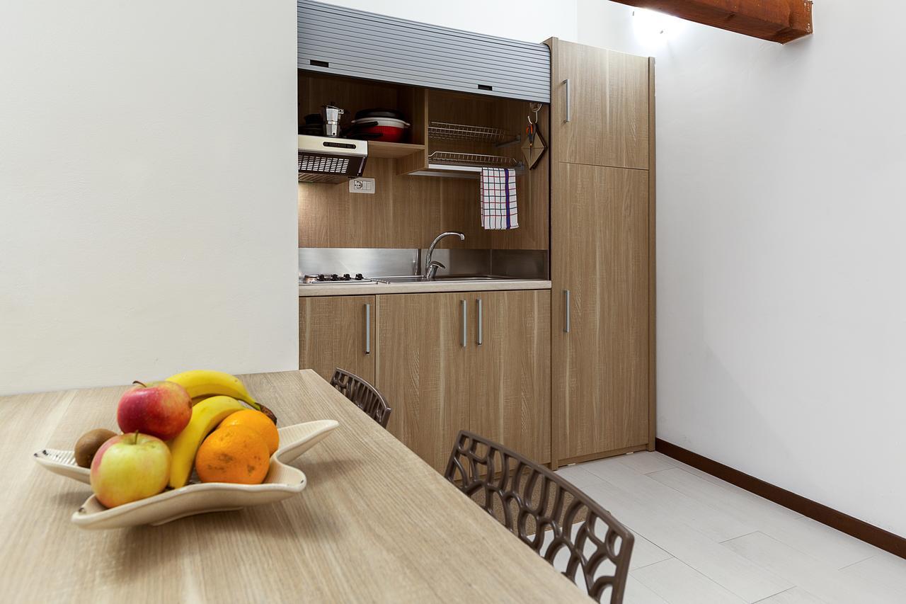 Le Residenze Del Centro Aparthotel Олбия Екстериор снимка