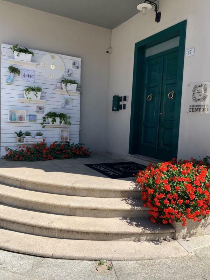Le Residenze Del Centro Aparthotel Олбия Екстериор снимка